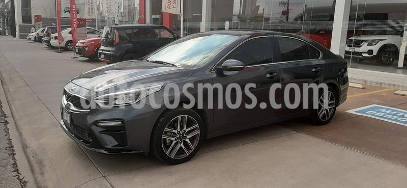 Kia Forte EX usado (2019) color Gris precio $309,000