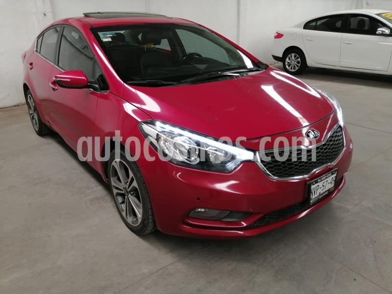 Kia Forte SX Aut usado (2016) color Rojo precio $205,700