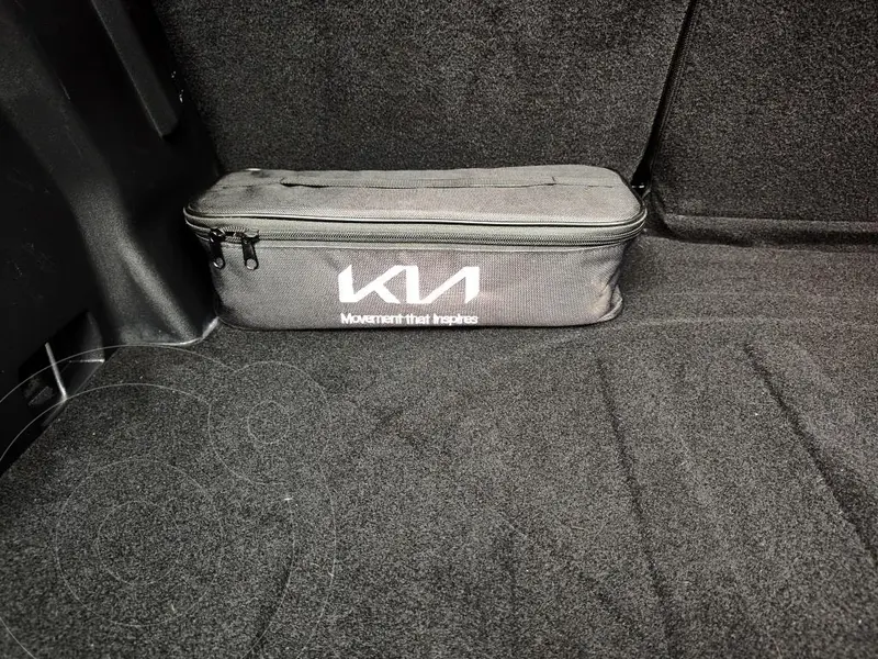 kia k3-hatchback