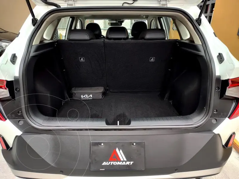 kia k3-hatchback
