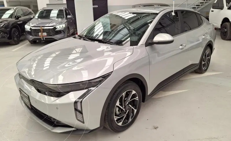 Foto Kia K3 EX Pack Aut usado (2026) color plateado precio $355,000