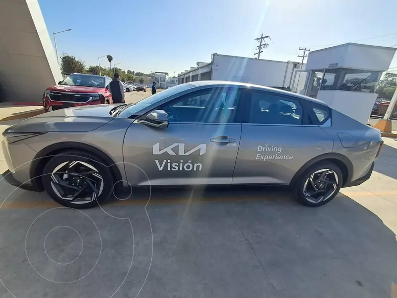 kia k4-sedan