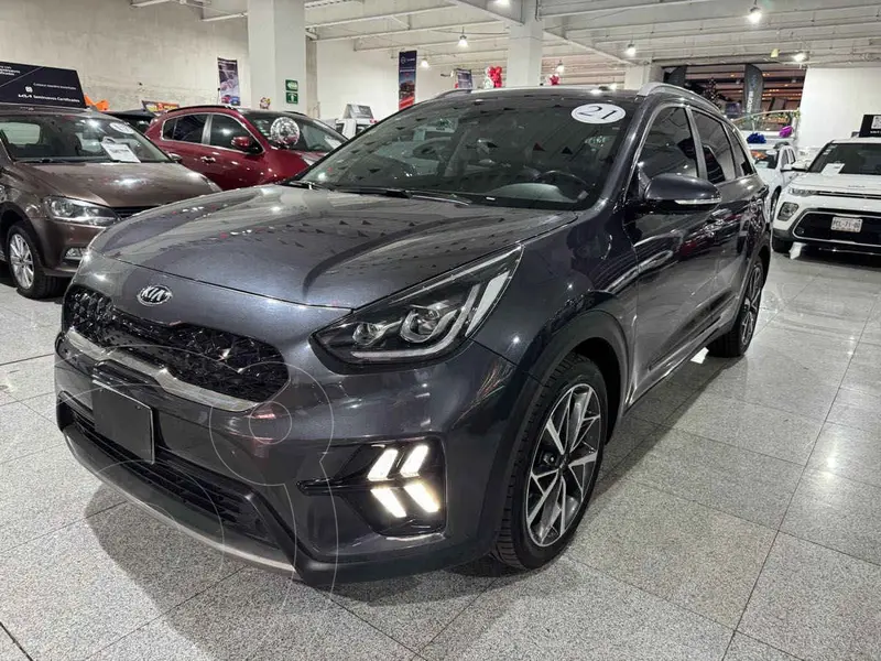 Foto Kia Niro 1.6L GDI EX usado (2021) color Gris precio $375,000