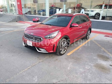 foto Kia Niro 1.6L GDI EX usado (2019) color Rojo precio $499,000