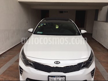 foto Kia Optima 2.0L Turbo GDI SXL usado (2016) color Blanco Perla precio $320,000