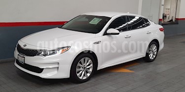 Kia Optima 2.4L GDI EX usado (2018) color Blanco precio $319,000