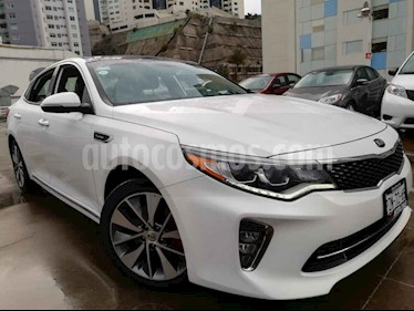 foto Kia Optima 2.0L Turbo GDI SXL usado (2018) color Blanco precio $385,000