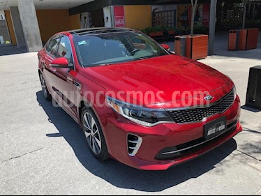 foto Kia Optima 2.0L Turbo GDI SXL usado (2016) color Rojo precio $339,900