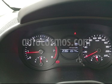 foto Kia Picanto 1.0L usado (2019) color Gris precio u$s12.400