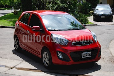 foto KIA Picanto EX Aut usado (2014) color Rojo precio $450.000