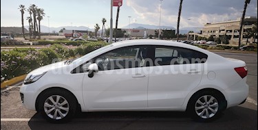 Foto venta Auto Usado Kia Rio 4 1.4L EX DAB Ac (2014) color Blanco precio $5.980.000