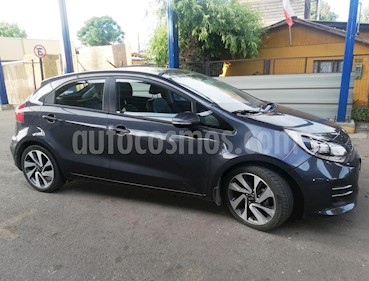 Kia Rio 5 1.4L EX Euro Copa usado (2016) color Gris precio $6.750.000