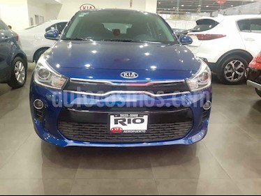 Foto Kia Rio Hatchback EX Aut usado (2019) color Azul precio $259,000