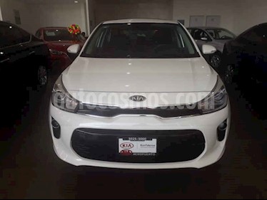 Foto venta Auto usado Kia Rio Hatchback EX Pack Aut (2020) color Blanco precio $316,000