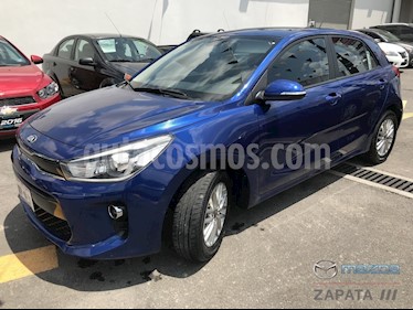 Kia Rio Hatchback EX usado (2018) color Azul Azzuro precio $227,000