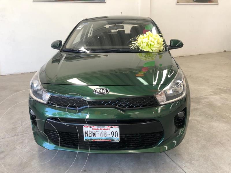 Foto Kia Rio Hatchback LX STD usado (2018) color Verde precio $209,000