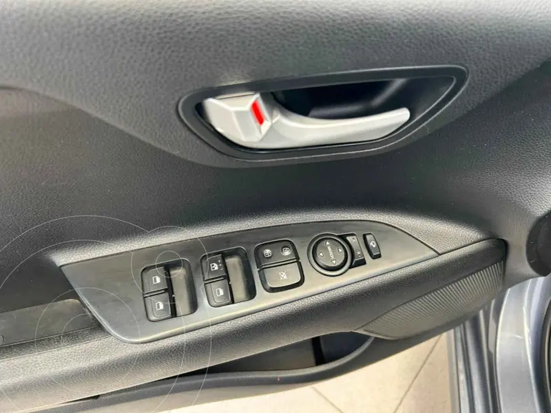 kia rio-hatchback