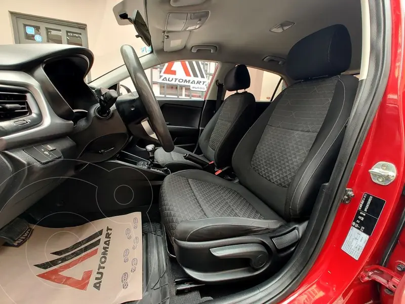 kia rio-hatchback