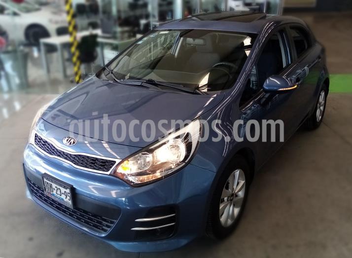 Kia Rio Hatchback EX usado (2017) color Azul precio $209,000