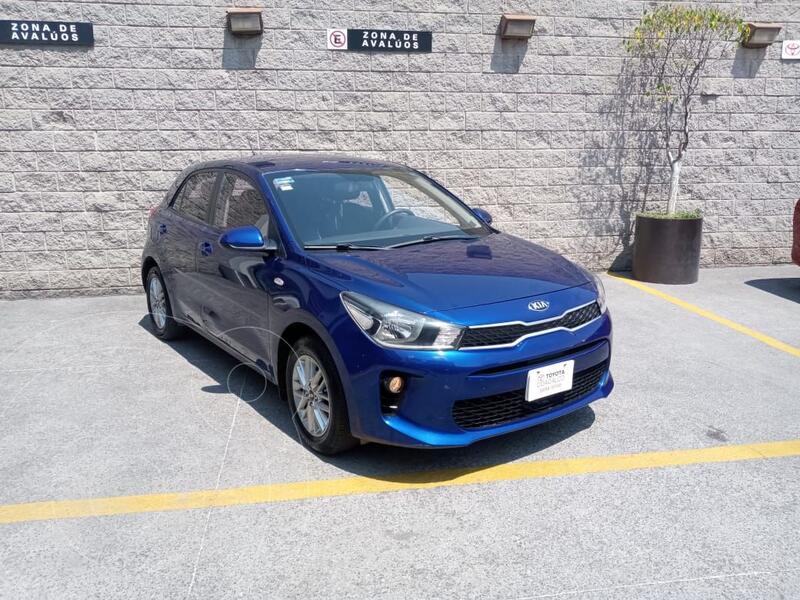 Kia Rio Hatchback LX Aut usado (2018) color Azul precio $240,000