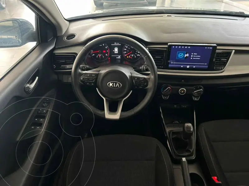 kia rio-hatchback