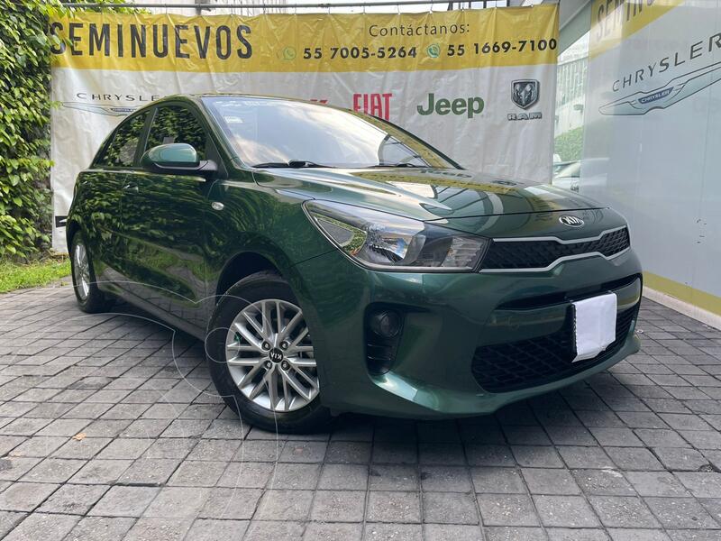 Foto Kia Rio Hatchback LX usado (2018) color Verde precio $254,900