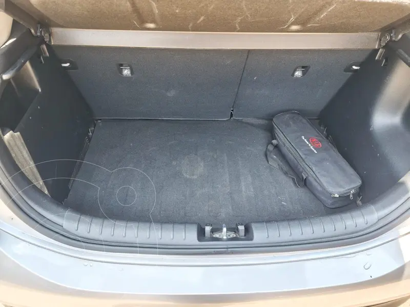 kia rio-hatchback
