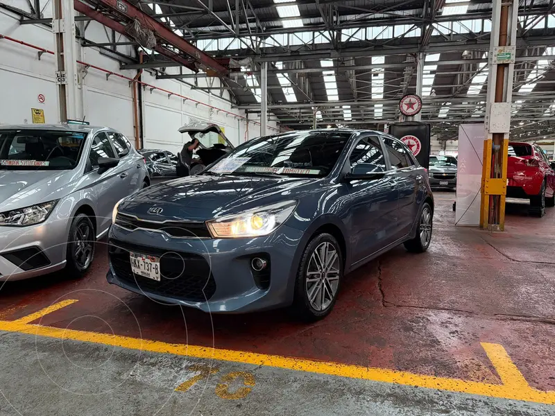 Foto Kia Rio Hatchback EX Pack Aut usado (2019) color Azul Gris financiado en mensualidades(enganche $59,500 mensualidades desde $5,400)