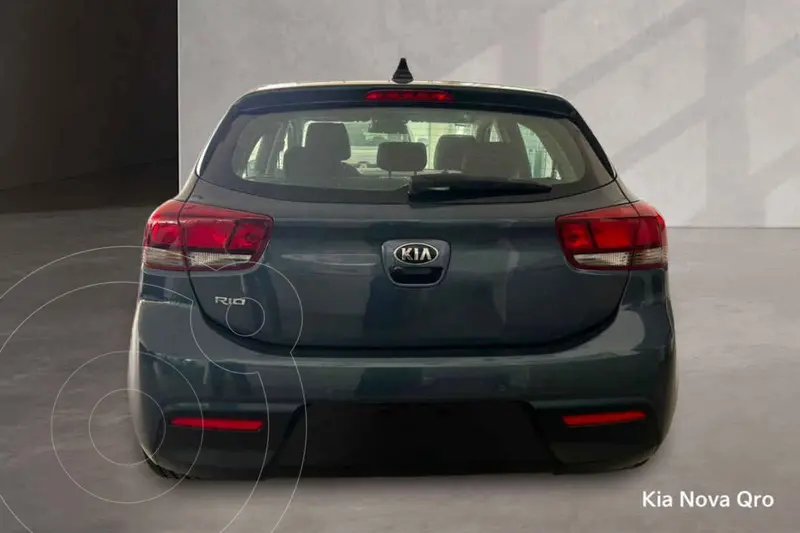 kia rio-hatchback
