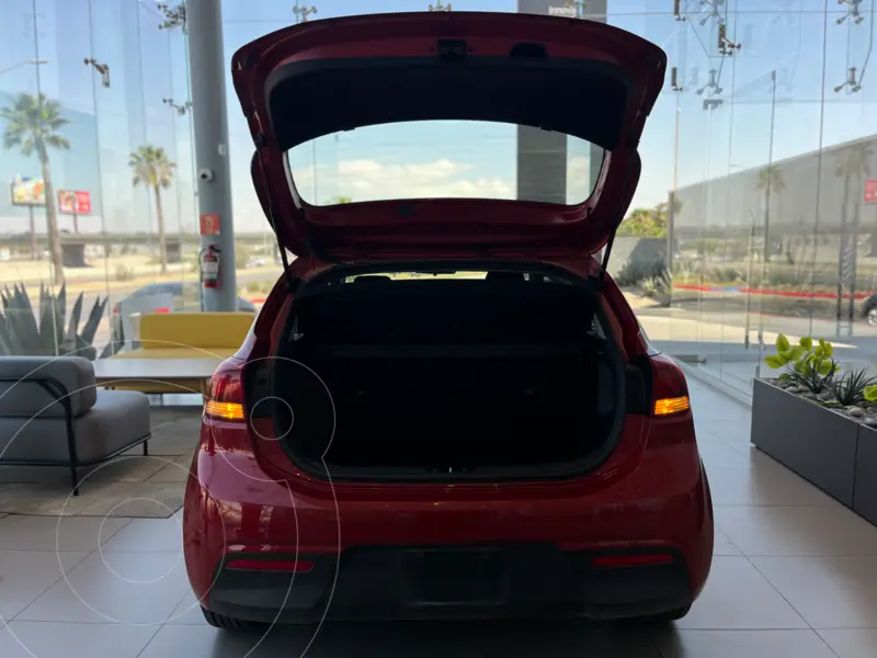 kia rio-hatchback
