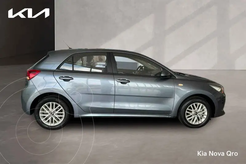 kia rio-hatchback