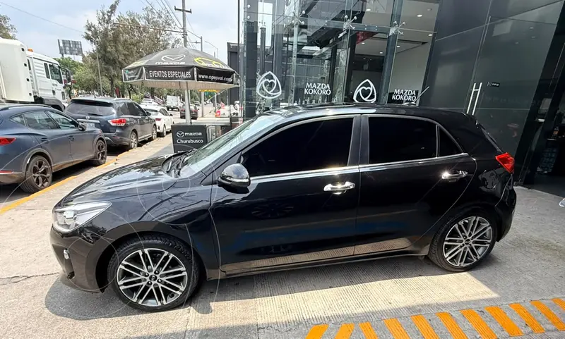 kia rio-hatchback