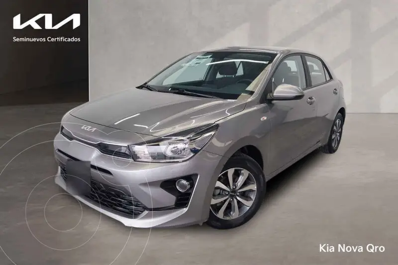 Foto Kia Rio Hatchback LX usado (2023) color Gris financiado en mensualidades(enganche $80,388 mensualidades desde $6,901)