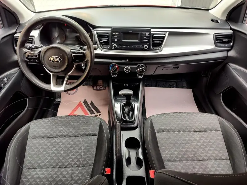 kia rio-hatchback