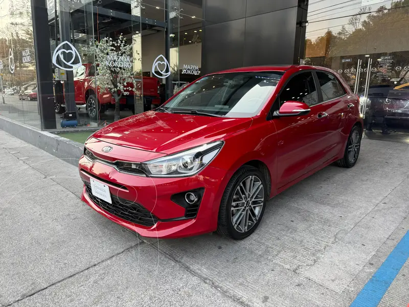 Foto Kia Rio Hatchback EX Pack Aut usado (2021) color Rojo precio $264,000