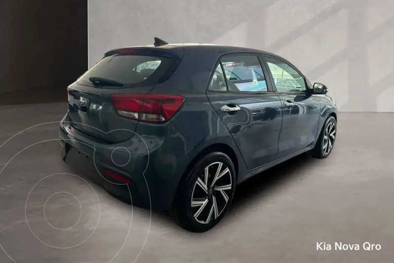 kia rio-hatchback