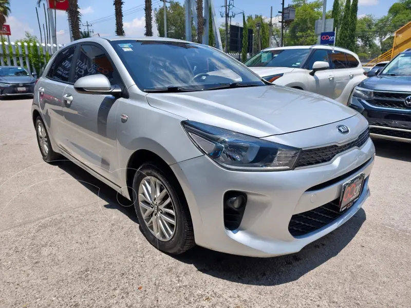 kia rio-hatchback