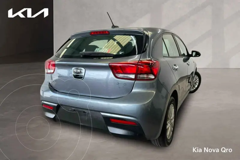 kia rio-hatchback