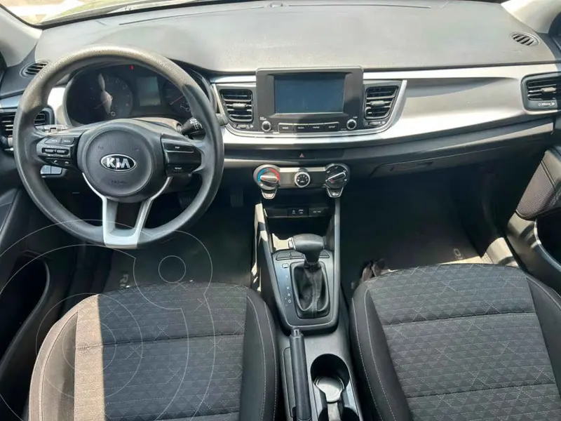 kia rio-hatchback