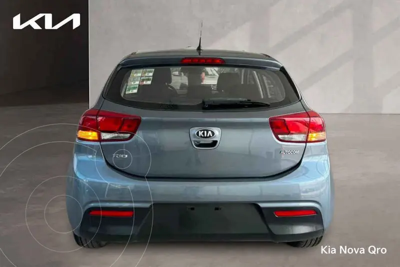 kia rio-hatchback