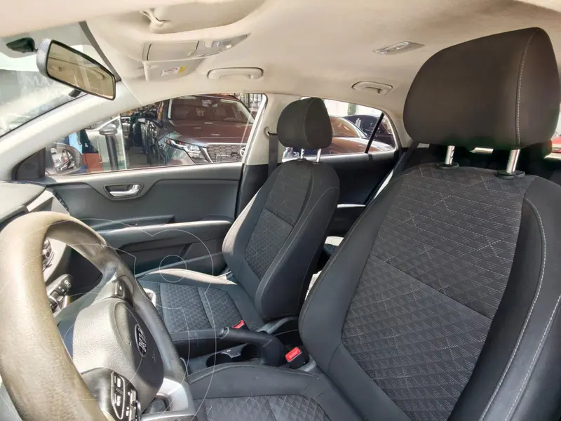 kia rio-hatchback
