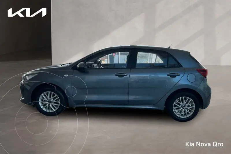 kia rio-hatchback
