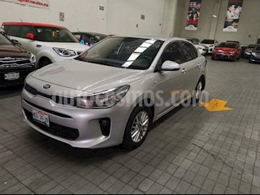 foto Kia Rio Sedán 5p LX L4/1.6 Aut usado (2018) color Gris precio $199,000