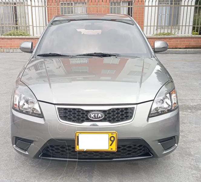 2011 KIA Rio Sedán 1.4L EX Xcite
