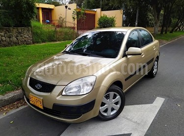 KIA Rio Sedan 1.4L EX Xcite usado (2006) color Beige precio $17.500.000