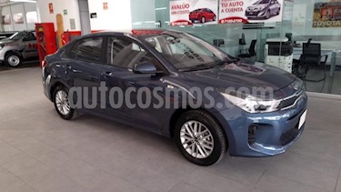 foto Kia Rio Sedán 5P HB LX TM6 VE F. NIEBLA RA-15 usado (2018) color Azul precio $177,000