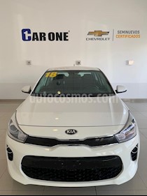Kia Rio Sedan EX usado (2018) color Blanco precio $223,000