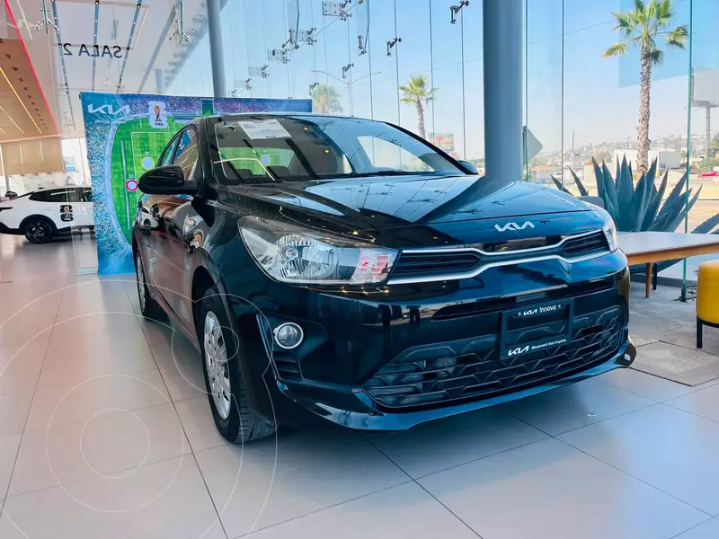 Foto Kia Rio Sedan L  Aut usado (2022) color Negro Aurora Perla precio $245,000