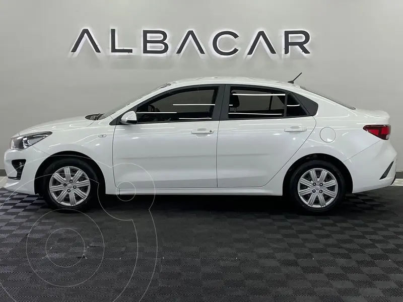 kia rio-sedan