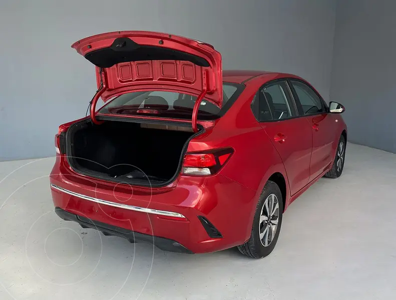 kia rio-sedan